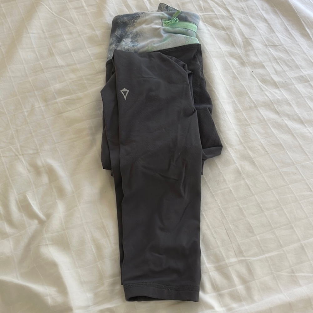 Ivivva leggings